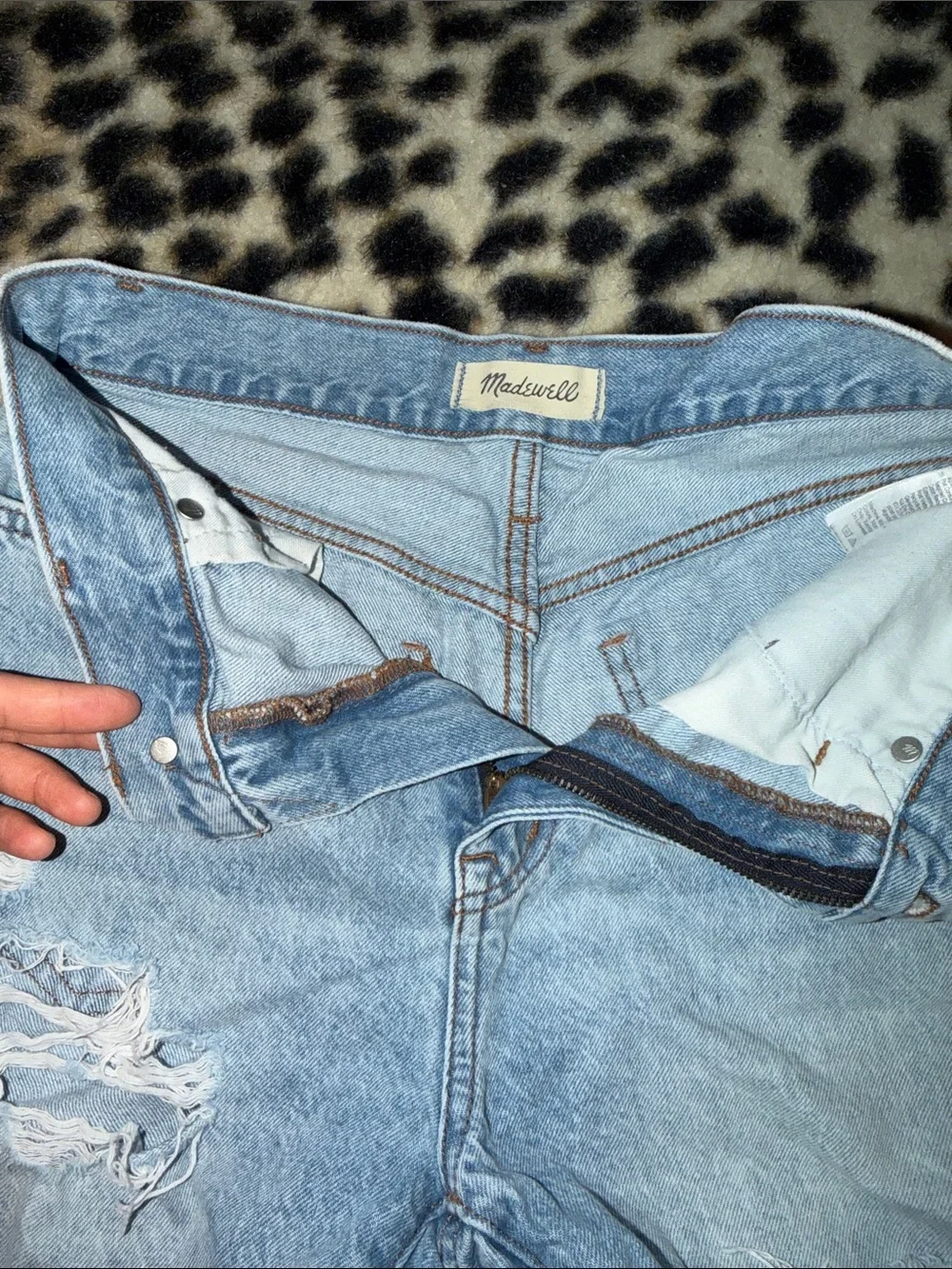 MADEWELL mom shorts Light Blue Distressed Denim Frayed Shorts